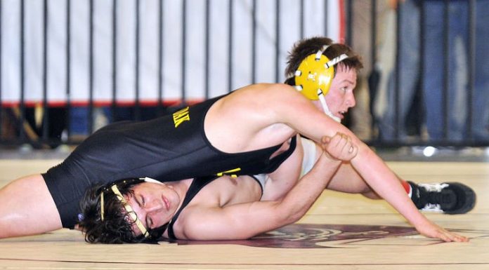 Wrestling: Live Oak’s Isaiah Locsin dedicates CCS title to late grandmother