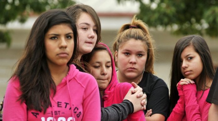 Breast Cancer Awareness Walk will benefit local teacher