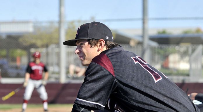 Baseball: Conforti lifts Bulldogs with bat