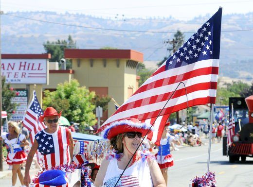 Families, friends revel in Morgan Hill’s Fourth of July festivities