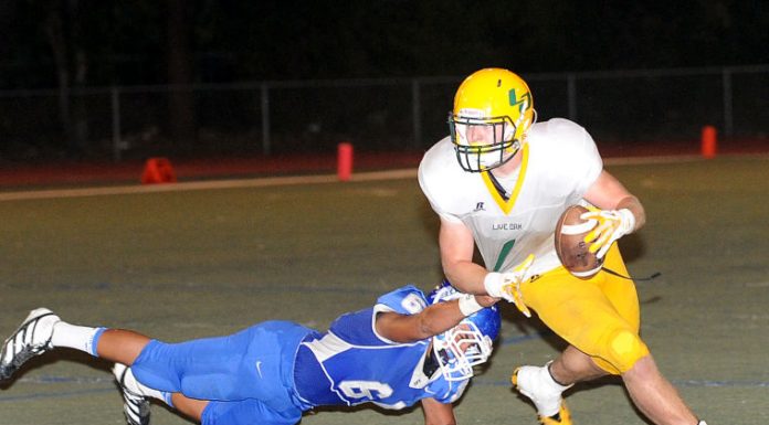Prep Football: Bearden’s five TDs lead Live Oak to 52-41 win over Gilroy.
