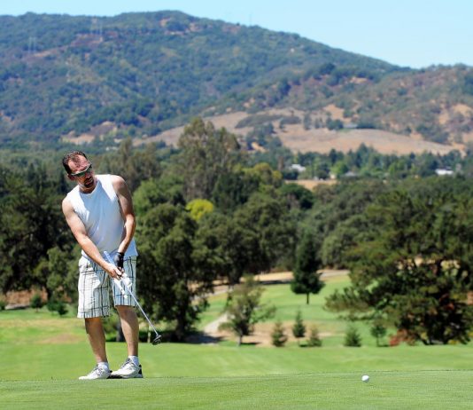 4th Annual Bow Wow Luau Golf Tournament