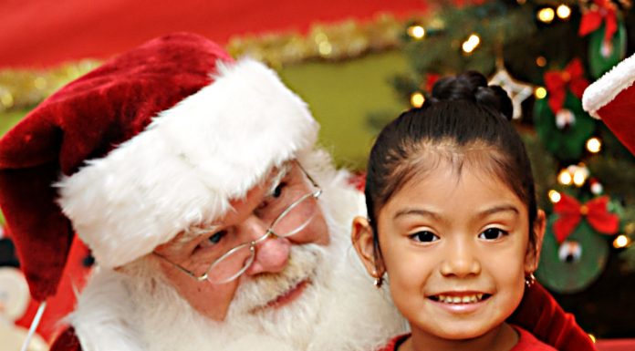 Santa Visits Gavilan