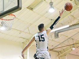 Oakwood boys sweep Coastal Division play, await CCS seed