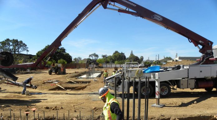 Parking garage, spider on schedule