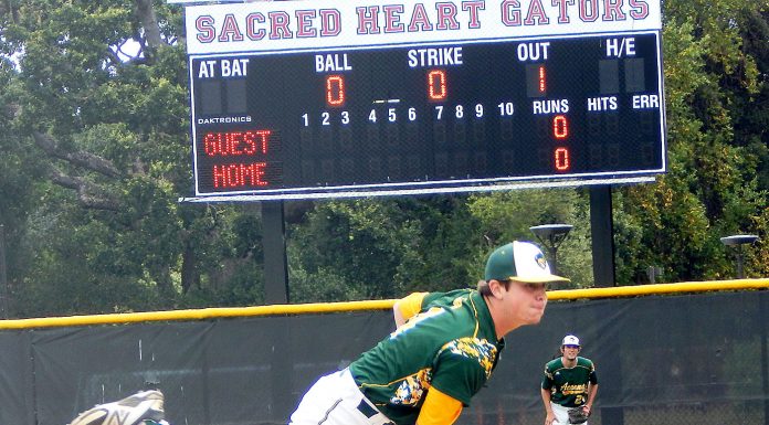 Sloppy defense eliminates Live Oak from playoffs