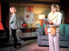 ‘Other Desert Cities’ gripping, thoughtful