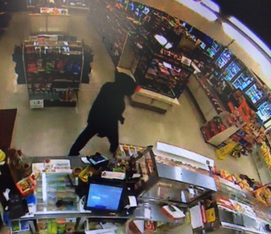 Morgan Hill Police searching for suspect who robbed the 7-11