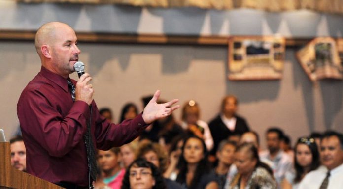 Navigator Schools founder steps down