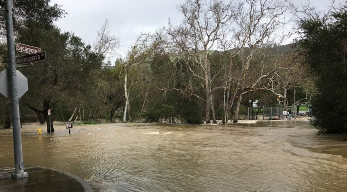 Failure of Coyote Canal floods, closes U.S. 101 northbound