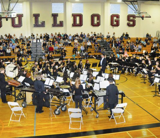 MHUSD student musicians perform free community concert