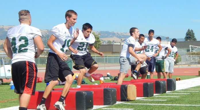 Live Oak FB retakes the practice field after dead period ends