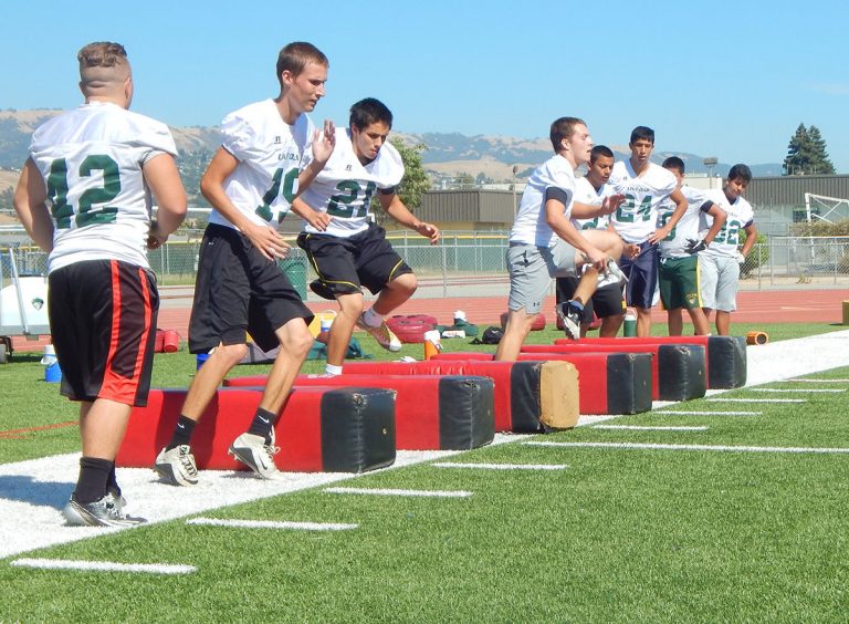 Live Oak FB retakes the practice field after dead period ends