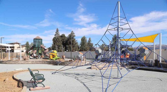 Despite delays, downtown construction continues