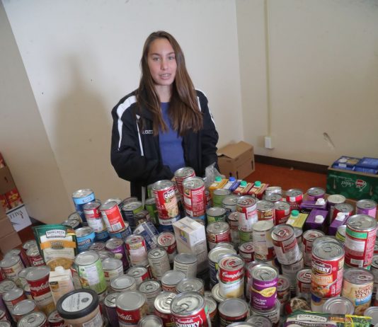 Live Oak HS students make Thanksgiving special for all