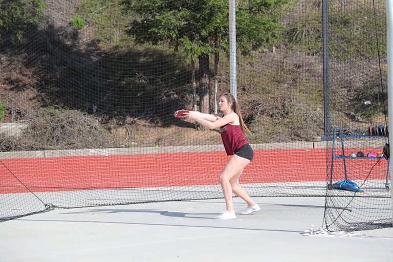 Turnipseed sets Sobrato record in shot put