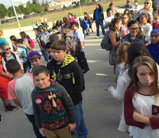 Six Barrett Elementary teachers receive California Educator LIGHT Award