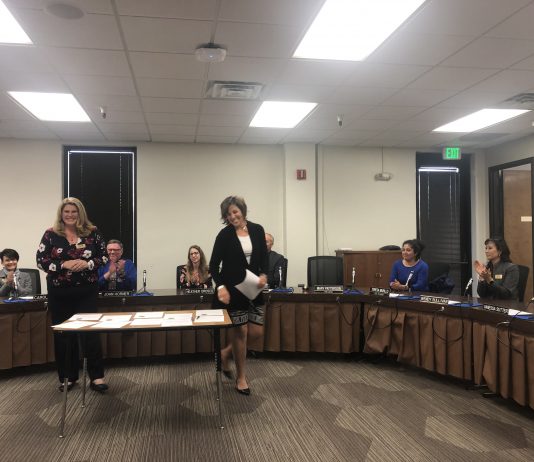 Should MHUSD broadcast its meetings?