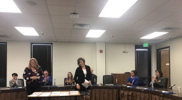 Should MHUSD broadcast its meetings?