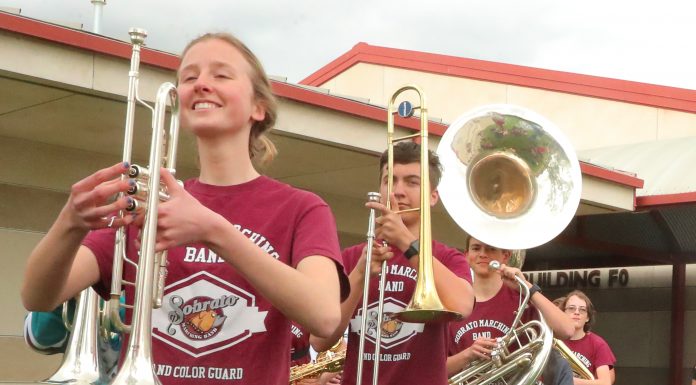 School board approves new marching band course