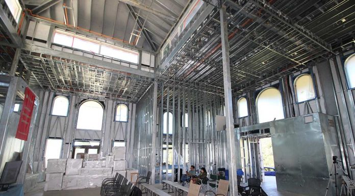 Local startup unveils fire-resistant home