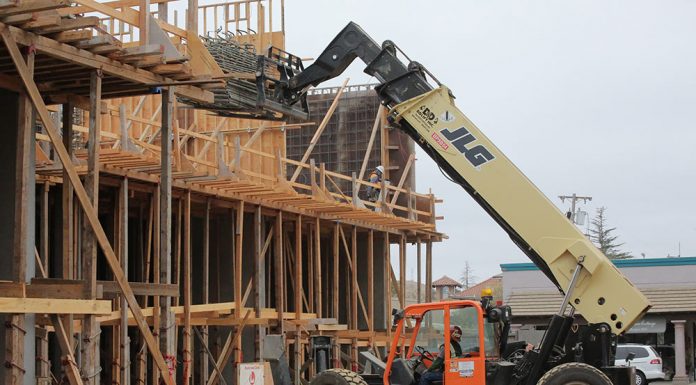 Granada Hotel rises on Monterey Road