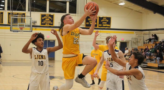 Live Oak looks to regain form as title chase continues