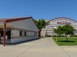 School district readies live-stream graduation plans