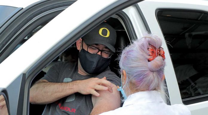 More than 7,000 receive flu shots