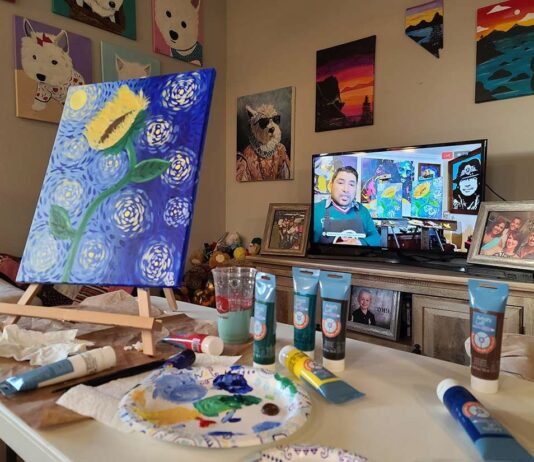 Guest View: Struggling artists take note—and take to social media nacho moya art gallery and studio virtual paint social media