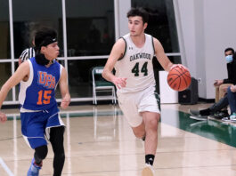 Oakwood boys basketball team stands tall