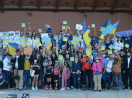 Locals rally for Ukraine