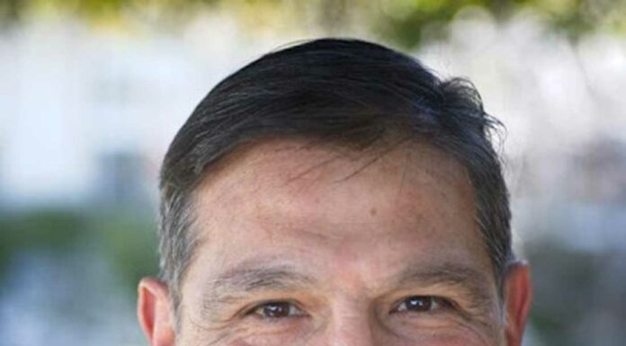 Banuelos honored for Leadership Excellence