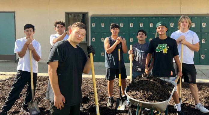 Students, boosters spruce up Live Oak campus