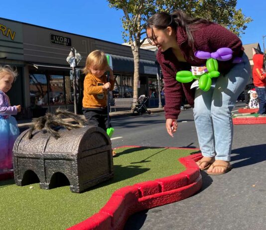 Kids, families flock to downtown trick-or-treat event