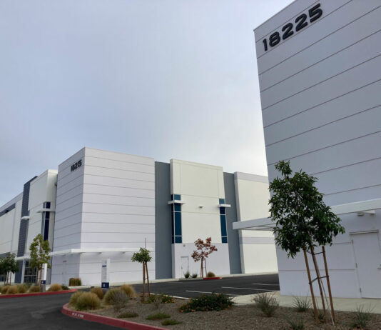 Pinnacle signs lease for Butterfield 5 tech site