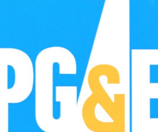 PG&E offers $550,000 in scholarships for area students