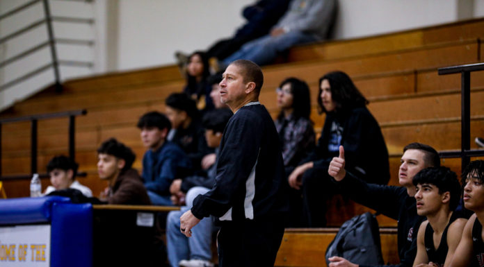 Sobrato falls to Oak Grove after first-round rally