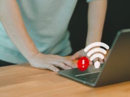 ISPs pick up slack as federal broadband program ends