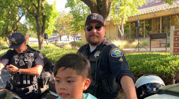 National Night Out draws crowds to Civic Center Plaza