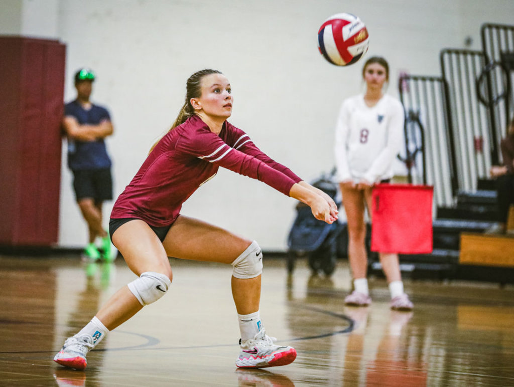 Image for display with article titled Sobrato Volleyball Star Kaylee Clayton Moving on Up