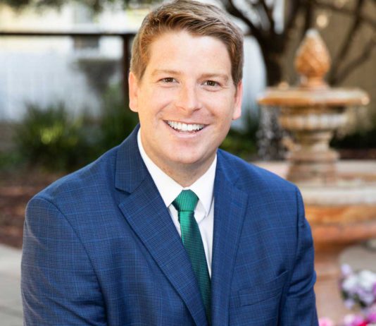 Oakwood welcomes familiar face as new associate head of school