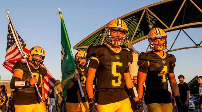 Live Oak football closes season strongly, reaches playoffs