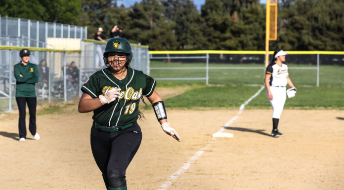 Live Oak edges Sobrato 4-3 in softball’s ‘El Toro Bowl’