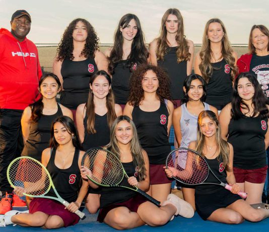 Sobrato girls tennis rolls to third place in league play