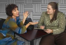 South Valley theater group brings psycho-thriller to stage