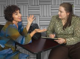 South Valley theater group brings psycho-thriller to stage