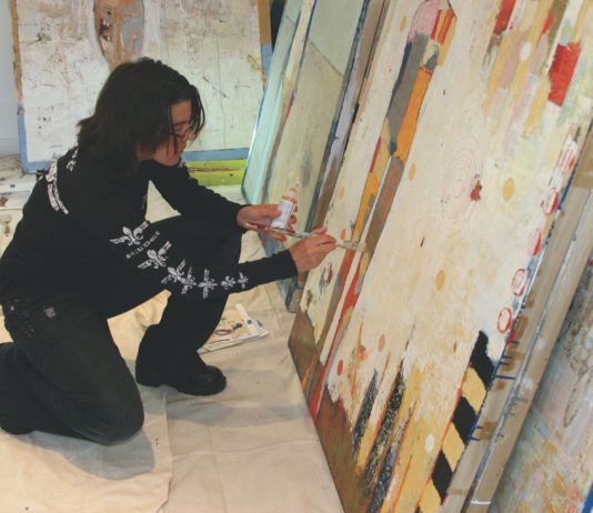 Morgan Hill artist bridges tech and fine art