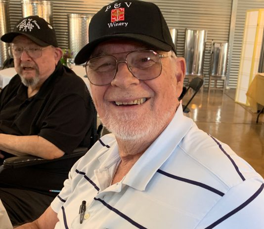 Dan Bertelli, former entrepreneur and city council member, dies at 90