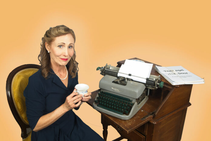 Theatre People typewriter